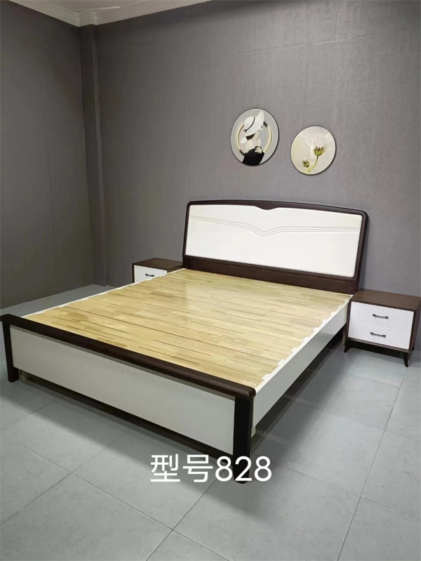 828#